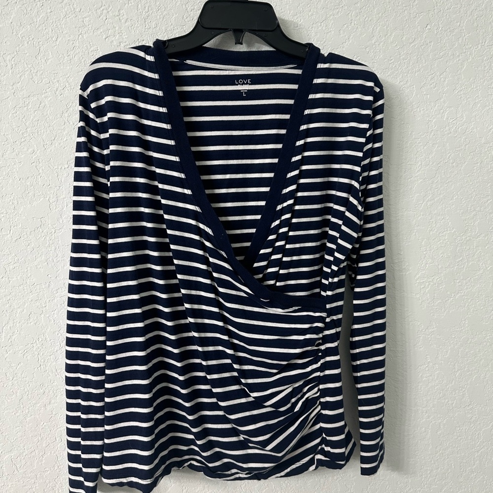 Gap Maternity- Love - Nursing Top